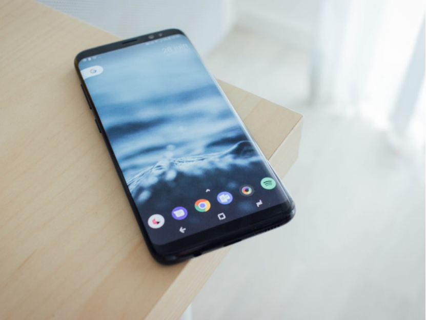 韩国手机 15633344044520.png