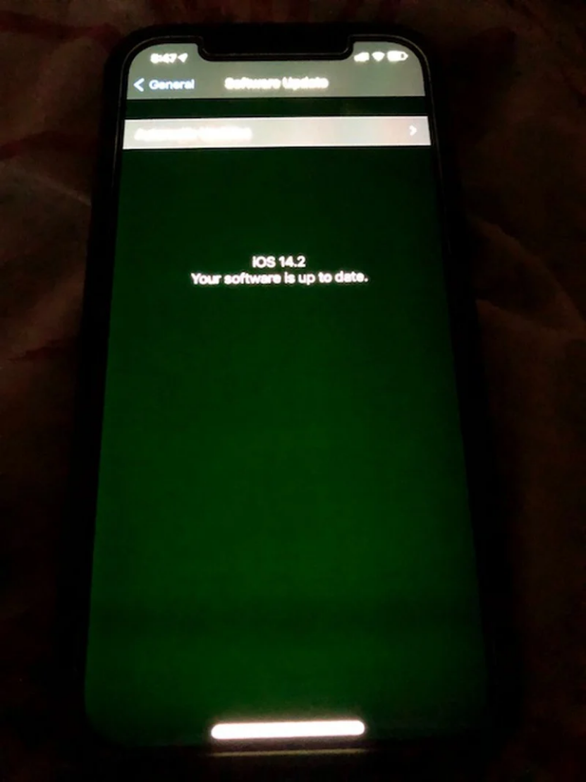 苹果承认iphone 12存在绿屏等显示问题