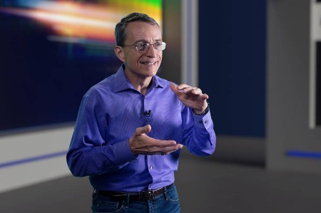 英特尔革新制程命名方式，公布详细技术路线图