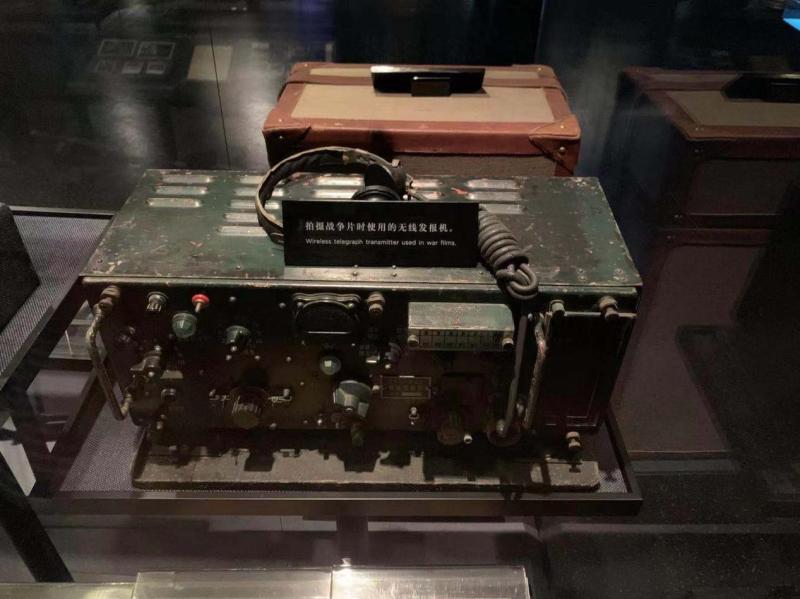 关于上海无线电通信的最早记忆,是电影《永不消逝的电波》,上影厂博物