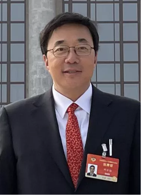 邓中翰让科创板助力集成电路产业解决资金问题成为集成电路人才的