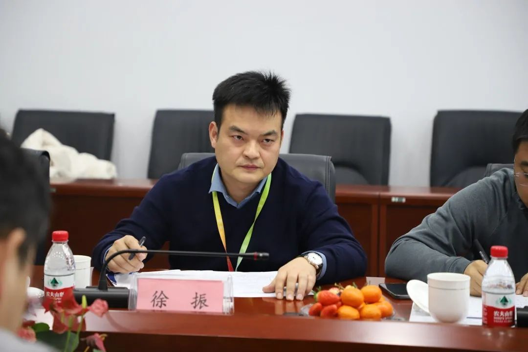 芯机联动产业推进研讨会在杭州海创基地举办