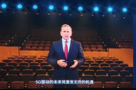 高通技术许可业务和全球事务总裁Alex Rogers ：与全球生态系统密切合作助力5G创新