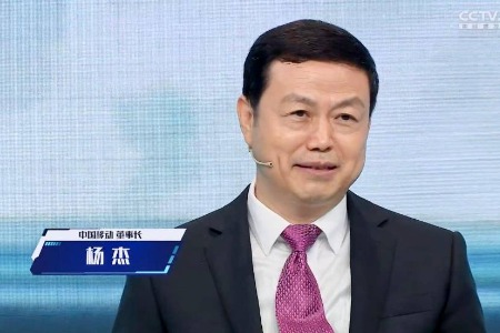 东方日升子公司签225亿片单晶硅片采购合同约113亿元